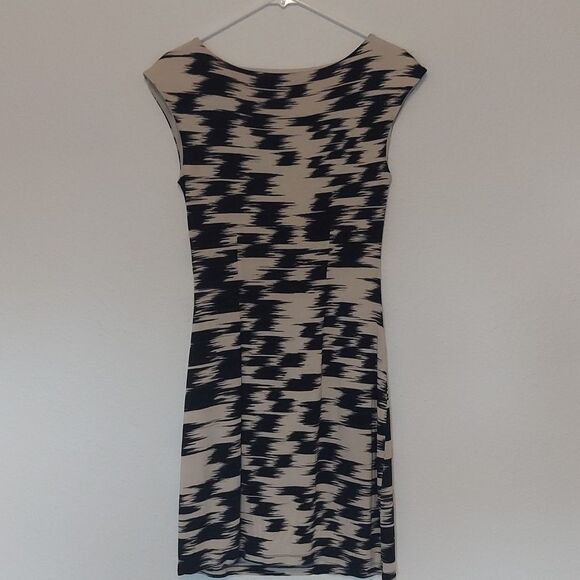 Ann Taylor Loft Patterned Black and White Dress - Picture 4 of 4